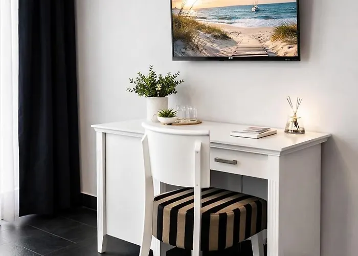 Amber & - Enklawa Dla Doroslych (adults Only)